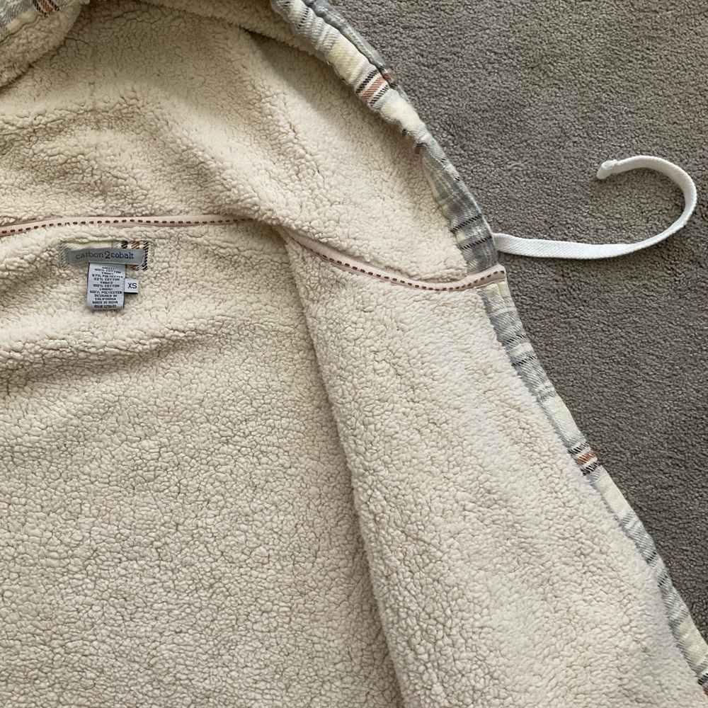 Plaid Hooded Women’s Shacket Jacket - Picture 2 of 6